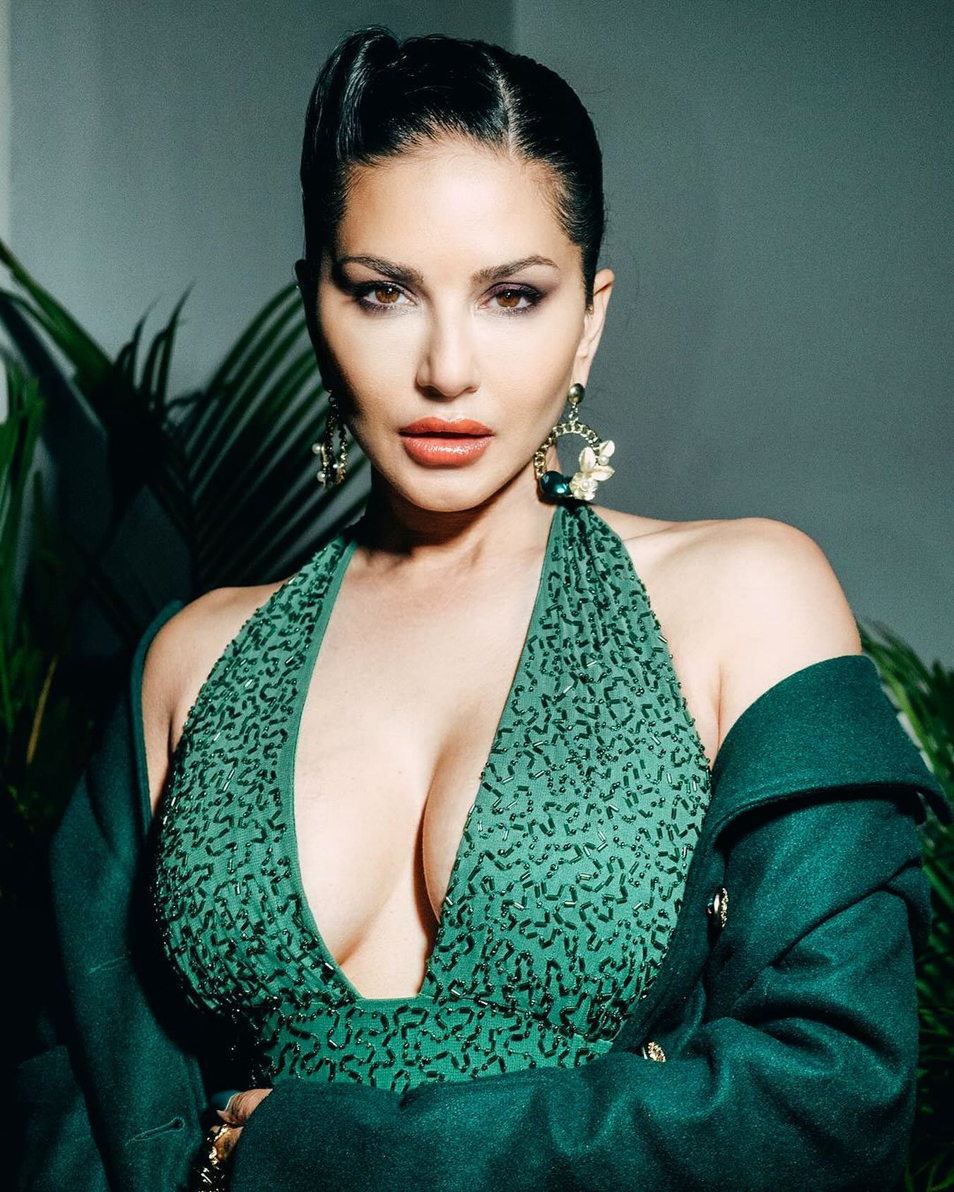 Sunny Leone in Lulu Green Dress